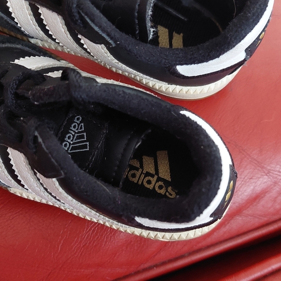 Lot Of 3 Kids Sneakers Sz 5,6,7 Jordans Adidas Shoes ( Bag C) - Picture 14 of 15